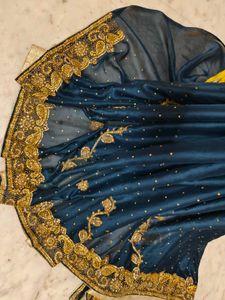 premium 🔥 quality Saree available
