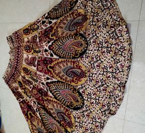 Woman&#39;s Long Skirt