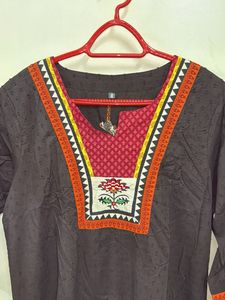 Printed Embroidered Kurti On Chikankari Fabric