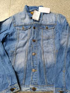 Roadster Denim Jacket, M Size