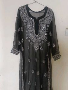 Black Embellished  Chikankari Kurti
