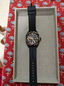 Police Men&#39;s Black and Gold Watch