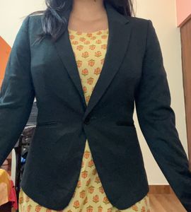 Sale ❗️‼️H&amp;M Dark Green Stylish Blazer