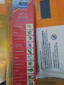 Parachute Oil &amp; Nature Protect Wipes