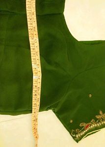 Bridal Zari Work Stone Embroidery Green &amp; Red Sare