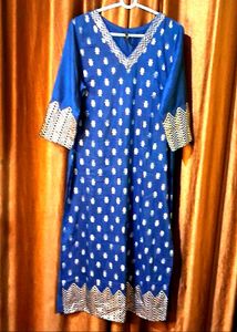 ZIYAA BRAND KURTA With Golden Prints Size 40 inche