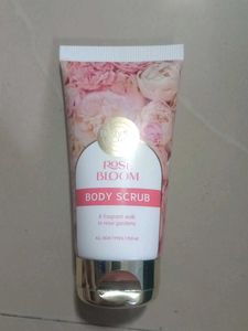 Rose Bloom Body Scrub