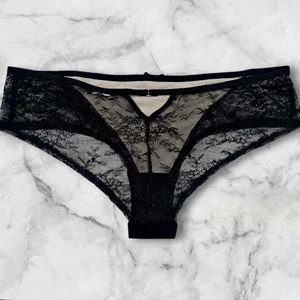 Hunkemoller Panties In Medium And Large Size