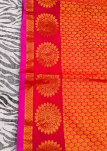 red colour saree
