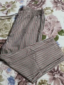 Indubindu Women Printed Red Cotton Kurta Set