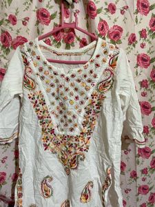 Chikankari Kurti
