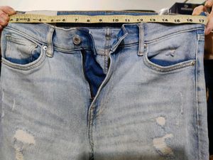 H&amp;M Ripped Jeans