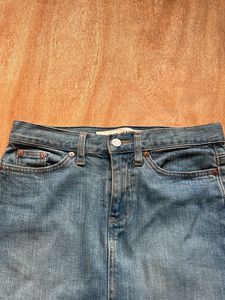 Gap Skirt