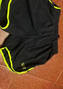 Combo Blue New York Shorts