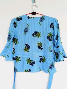 Blue &amp; White Stripes Top