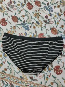 Striped Women&#39;s Briefs