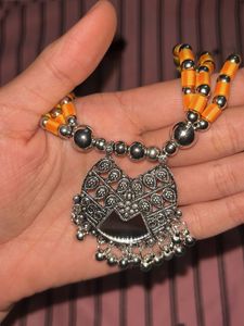 Necklace &amp; Earring Set With Mang Tika