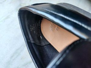 H&amp;M Black Chain Loafers