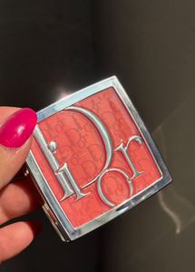 Dior backstage Rosy glow blush : Rosewood ( New im