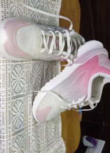 Cute Pink &amp; White Sneakers – Size 6 | Great Condit