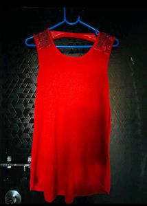 Red Sleeveless Top