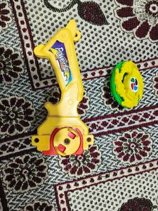 Beyblade Launcher &amp; Top