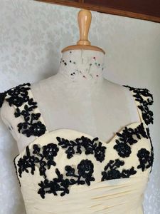 Elegant&amp;TrendingButter Cream &amp;Black Evening Gown