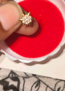 pure gold nose pin stare shaped