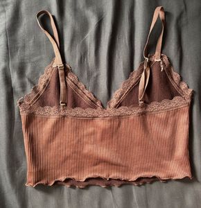 Brown lace trim crop top