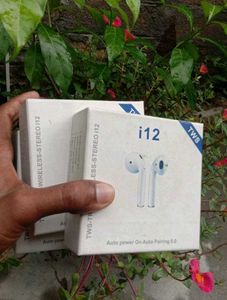 🔊 4 Pcs i12 AirPods – Non Working Condition