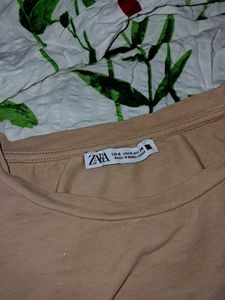 Zara cropped stretch t-shirt