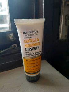 Dr. Sheths Sunscreen- Centella And Niacinaminde