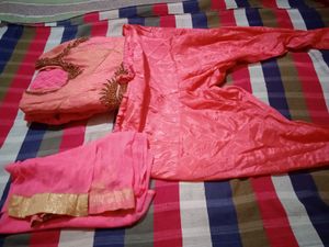 Elegant Pink Embroidered Kurta