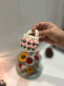 Crochet Tulip Airpods Case