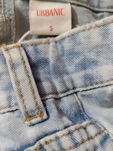 Embroidery Straight Leg Jeans