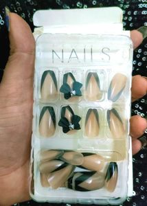 New Reusable Stick On Nails