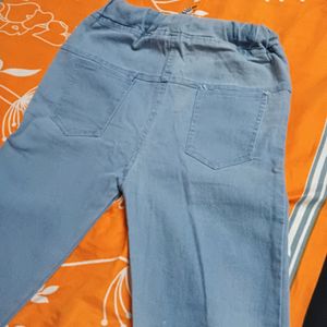 Flower 🌺 denim Jeans 👖