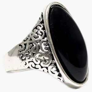 Gothic Black Stoned Grunge Ring Y2k