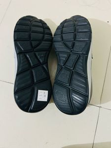 Uk 9 Skechers GOwalk Arch Fit Slip-On Shoes