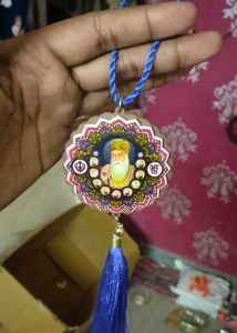 Only 1 Pc Guru Nanak Dev Ji With 10 gur Car Hangi