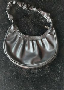 Black Purse