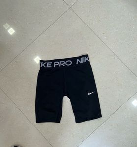 NIKE PRO SHORTS