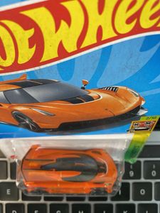 Koenigsegg Jesko Orange 2024