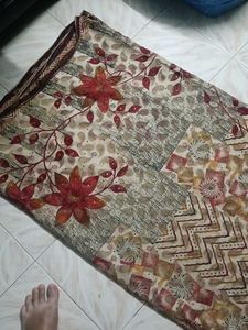 Floral design saree