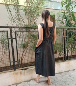Black one peace