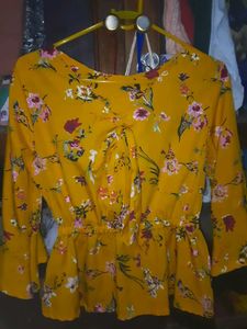 Floral Print Peplum Top