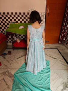 Sparkling Gown😍 For 8-10 year girl ✨