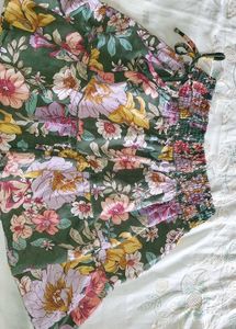 BOG Collection,Floral Skirt And Blouse Set,Size M.