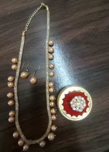 Pearl Necklace