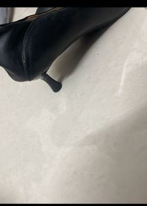 Van Heusen Heels - Perfect for Office Wear
